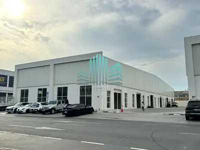 BRAND NEW FOR CREATIVE BUSINESS ONLY | MIDDLE SHOWROOM | 60 KW POWER | MEZZANINE CAN BE CUSTOMIZED BASED ON CLIENT REFERENCE