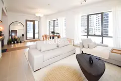 Large Layout | Chiller Free | Downtown Living