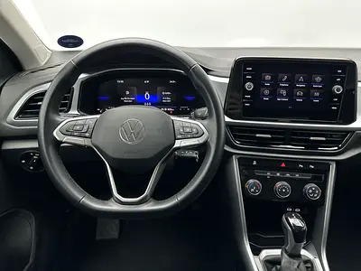 2024 Volkswagen T-ROC — фото 13