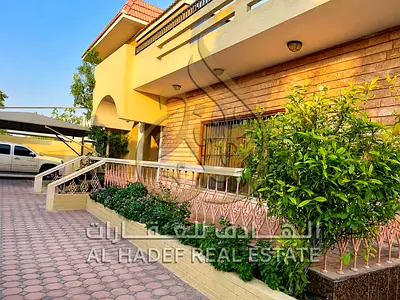 🏡 Villa for Sale in Al Darari – Sharjah ✨ Spacious family villa in a quiet residential area