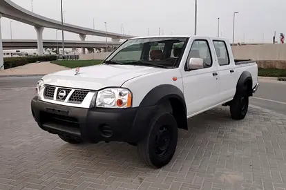 Nissan Pickup 4x4 2016 GCC Specs