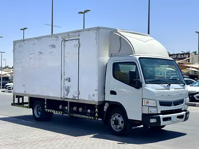 Mitsubishi Canter 2022 - GCC Specs - Perfect for Your Business