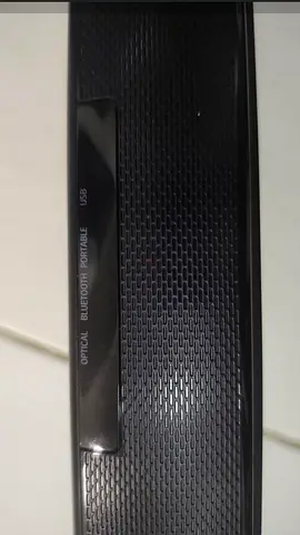 LG SQC1 Soundbar (With Subwoofer) Bluetooth,Optical
