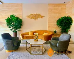 PRIME LOCATION / SEMI FURNISHED / READY TO MOVE