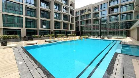 Luxury Studio | 12 Payments | Negotiable