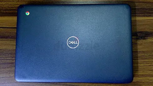 Student-Ready Chromebook with Touchscreen for online 🌐 schooling Travel ✈️ Case included 🎁