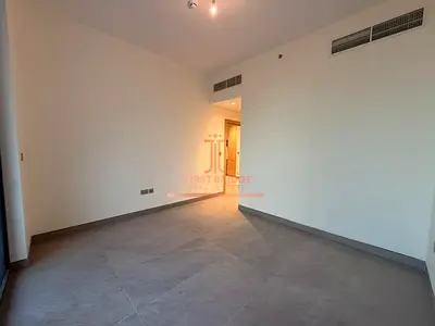 COMMUNITY VIEWS | SMART HOME | BRAND NEW