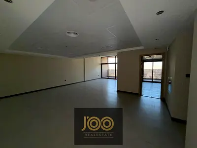 تصميم مريح  | مساحه كبيره | دفعات مرنه  | اطلاله بحريه