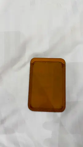 Original Apple magnetic wallet