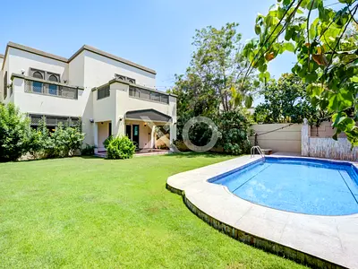 4 BR Large | Vacant | Well Maintained
