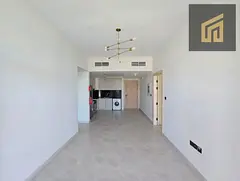 High-Floor 3BR | Downtown City View | Large Corner Balcony