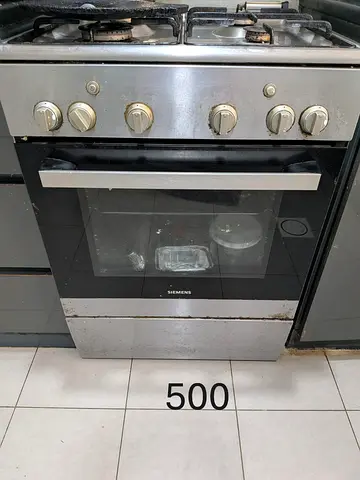 Used Siemens Freestanding Gas Cooker with Oven - Working