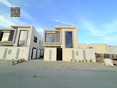 Luxury 3-story villa with 5 bedrooms and a swimming pool in a prime location close to all amenities. Own your dream home at an excellent price and wit