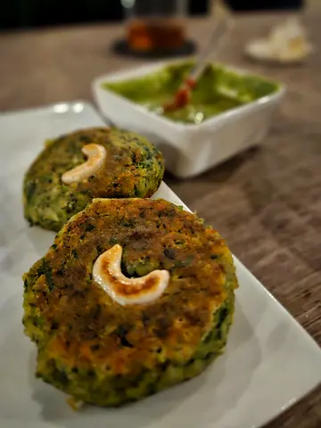 Part time veg nonveg experience home cook available in dubai marina