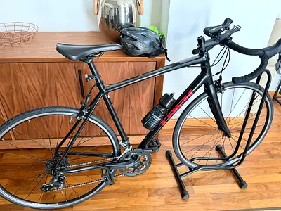 TREK road bike 54cm aluminum/carbon