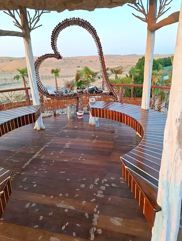 Curved Outdoor Wooden Bench Seating Set — Rustic Resort Style