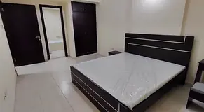 Master Badroom available | Shabiya 9 an 11