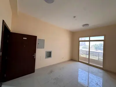 اجمل شقه بالروضه .يوجد تسهيلات بالدفعات . ومساحه ممتازه