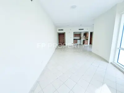 High-Floor 2BR | Vacant | Lago Vista B