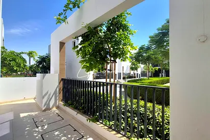 Bliss 1 | Single Row | Park Backing | Premium Unit