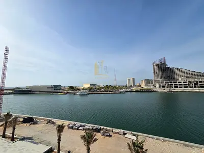 🏡 For Sale | Luxury Townhouse with Direct Sea View in Maryam Island – Crystal 1 Building