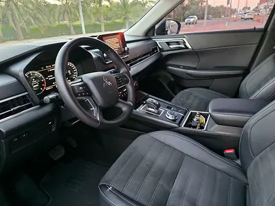 Mitsubishi Outlander 2024