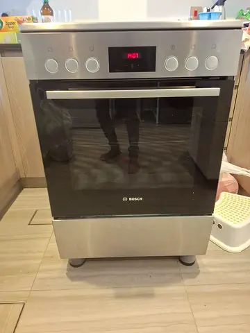 Bosch Series 4 Freestanding Touch Panal  electric cooker Stainless Steel FREE DELIVERY +WARRANTY