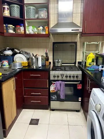 Studio apartment is available to share with single person