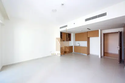 Brand New I Spacious Layout I Low Floor