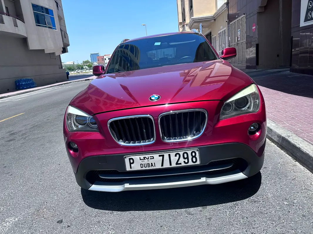 BMW X1 2011 — photo 1 of 15