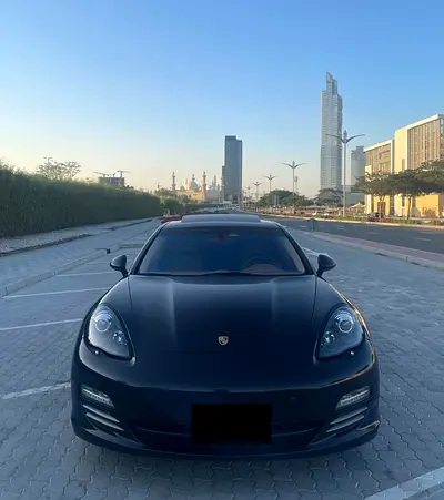 Porsche Panamera 4S 2011 GCC Specs