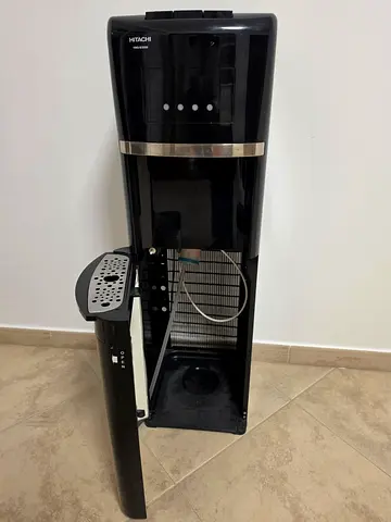 Hitachi freestanding water cooler / dispenser - black