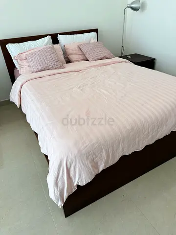 Ikea Malm Bed. 140 x 200, dark brown.