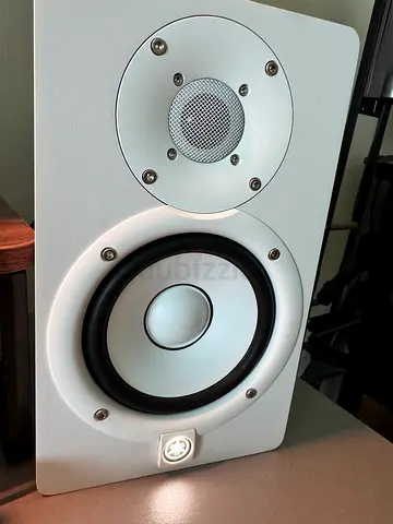YAMAHA HS5
