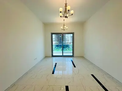 Spacious apartment | Closed Kitchen | Vacant Now