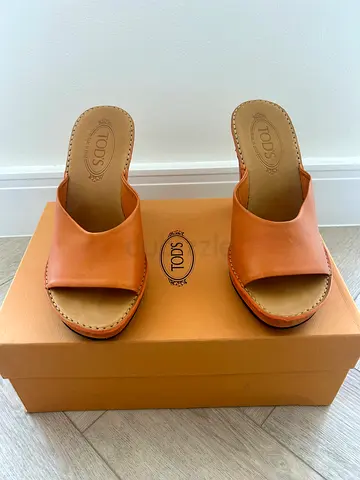 NEW women leather shoes from Tods