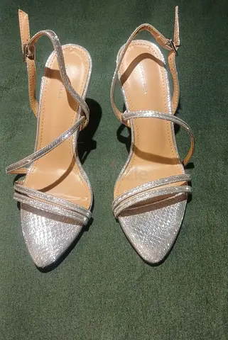 Shoes (wedge and sandals)