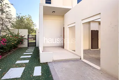 Vacant | Landscaped Garden | Corner Plot
