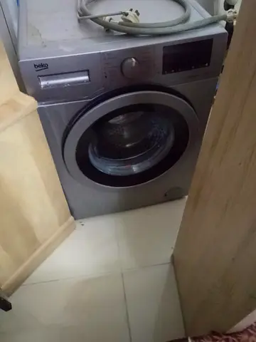 Beko Front Load Washing Machine - Silver (Used)