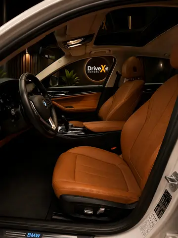 صورة مصغرة 11 لـ 2021 BMW 5-SERIES