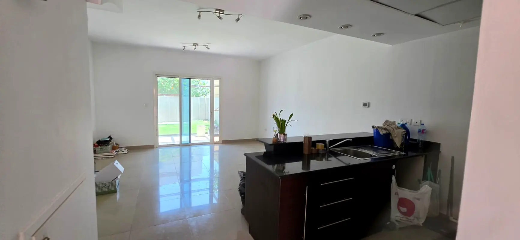 SPACIOUS | 2BR VILLA | SINGLE ROW | MASSIVE LAYOUT