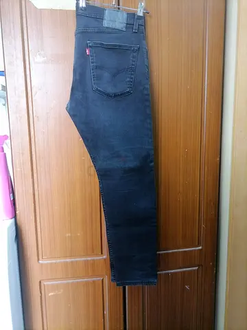 Levis black slim-fit jeans, lightly used 36