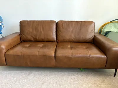PANHOME Brown leather 3-seater sofa + matching armchair set — modern, good condition