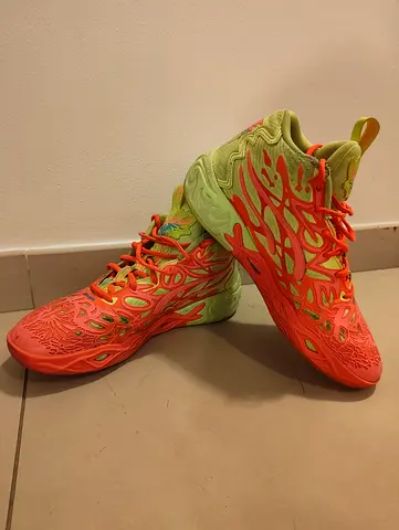 Mens Lamelo Ball MB.04