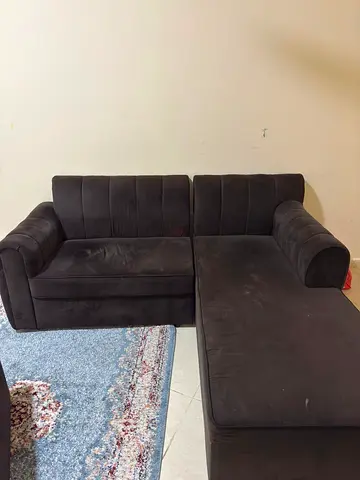 For Sale : 2-piece sofa set in exc