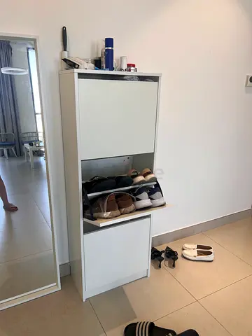 White mirrored shoe cabinet with storage
