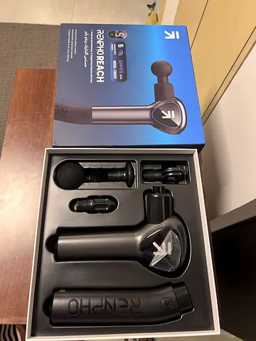 Renpho Reach Percussion Massage Gun with Case — Very Good Condition