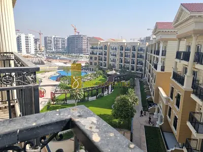 HIGH FLOOR | POOL VIEW | BIGEGR LAYOUT