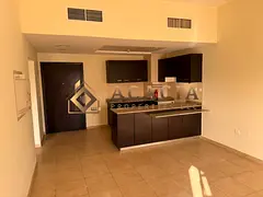 Bright &amp; Spacious | Open Kitchen | Well Maintained