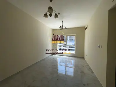 1BR apartment in Al Majaz, Sharjah. Amazing finishing, open view, larger space, 1 bathroom, prime location near all services with easy access to Dubai